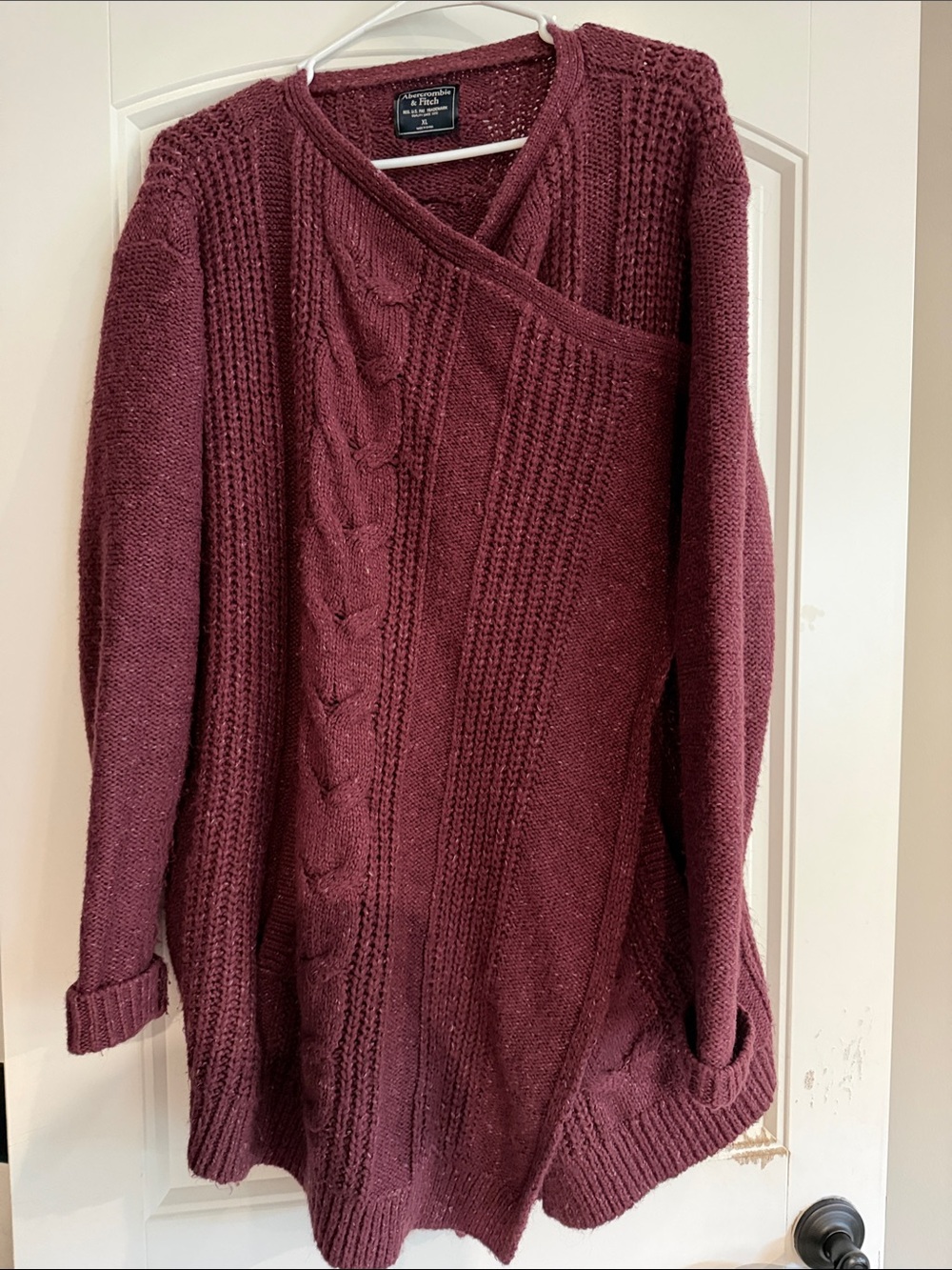 Abercrombie and Fitch Sherpa Cable Knit Sweater Cardigan - Burgundy